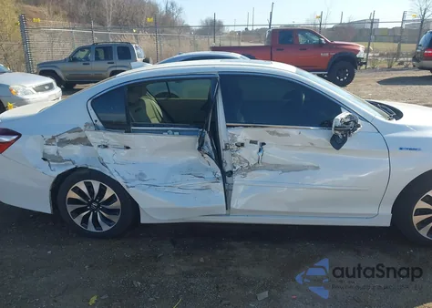 2017 Honda Accord Hybrid Touring из США, поврежденный, VIN JHMCR6F77HC017381